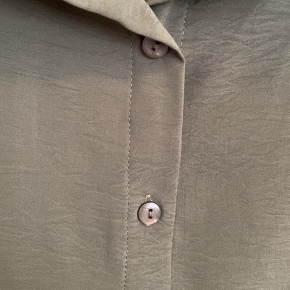 Green Button Down Blouse - Picture 3 of 3